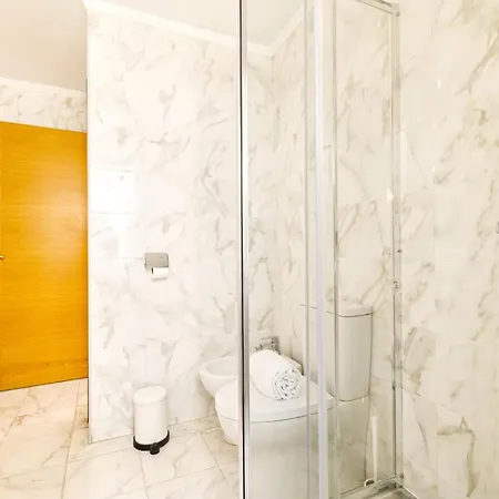Lägenhet Beautiful And Spacious Flat In The Center Lisboa
