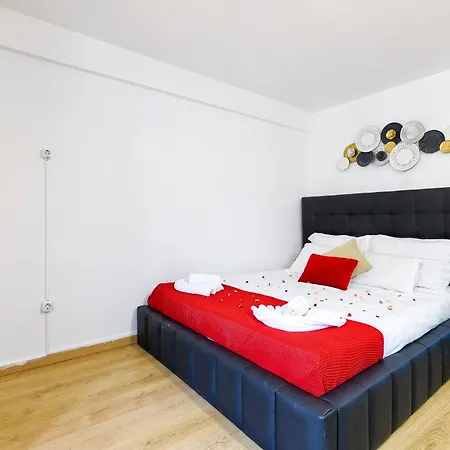 Апартаменты Beautiful And Spacious Flat In The Center Лиссабон